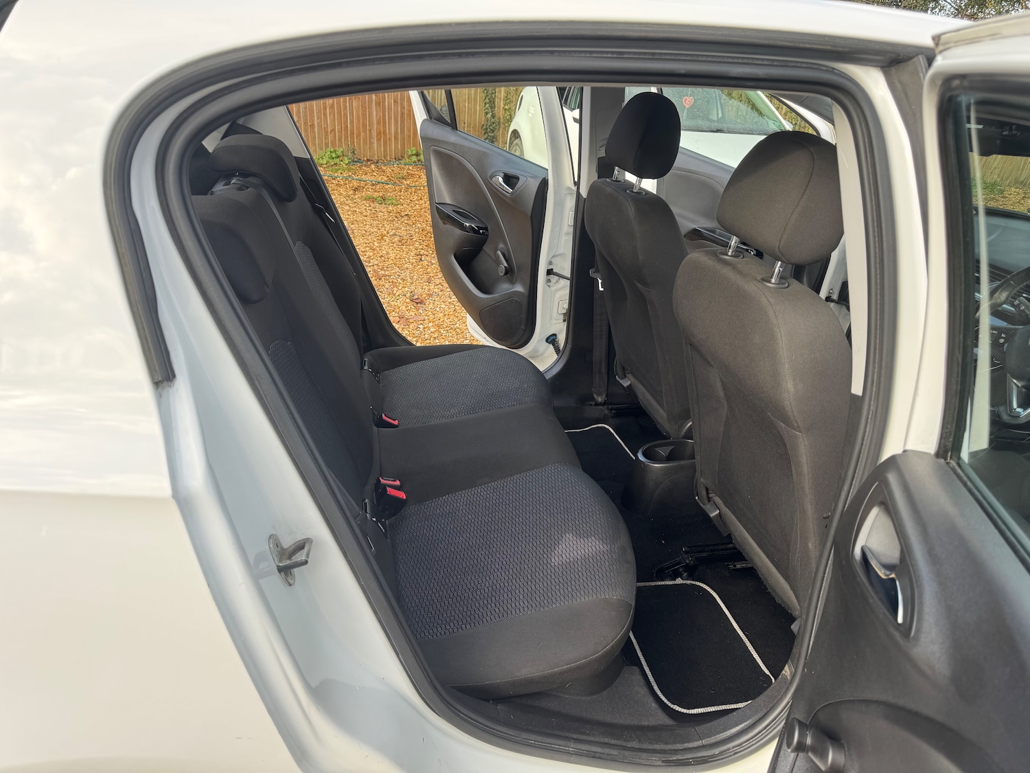 Used Vauxhall Corsa 2017 for sale - 76972924: Photo 22