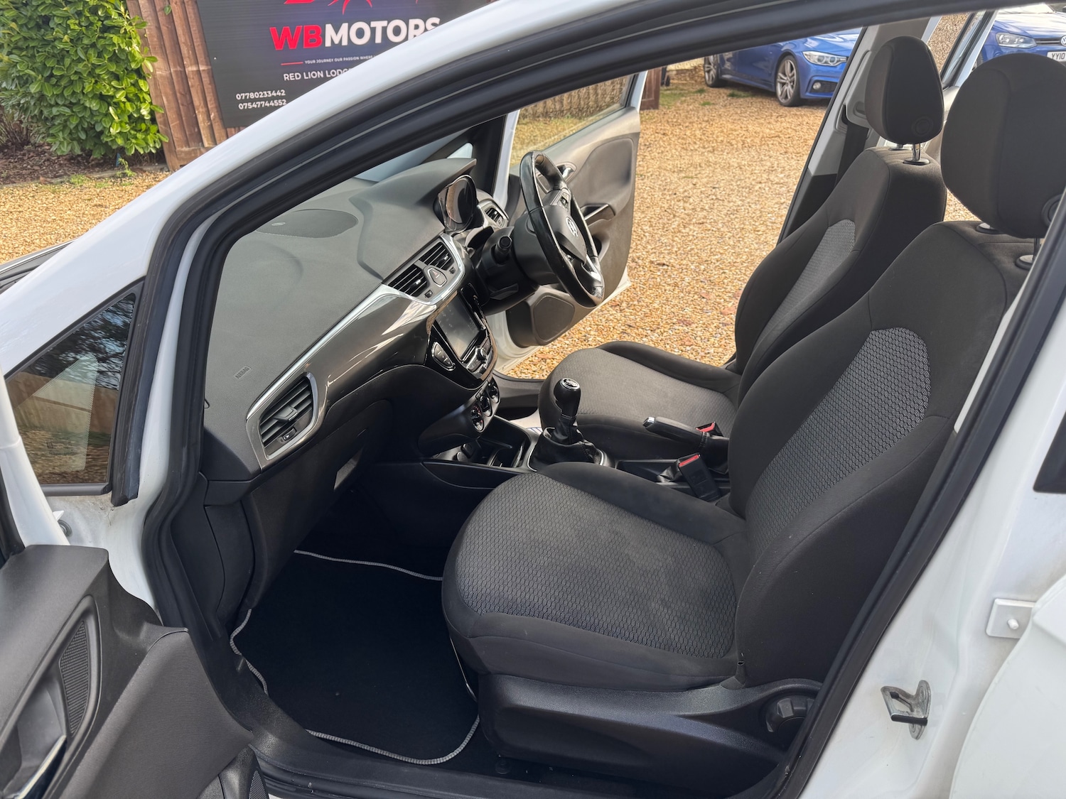 Used Vauxhall Corsa 2017 for sale - 76972924: Photo 24