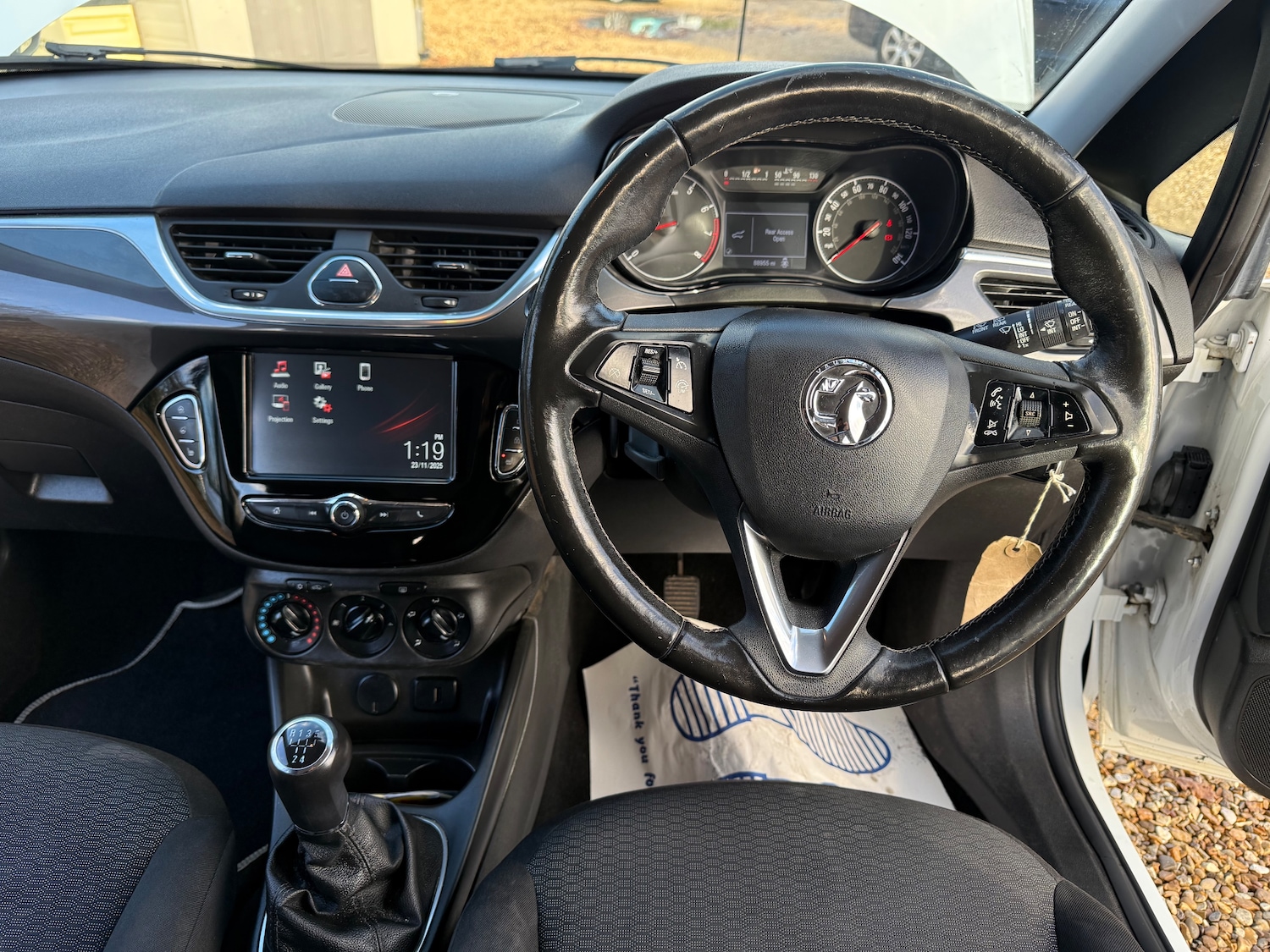 Used Vauxhall Corsa 2017 for sale - 76972924: Photo 26