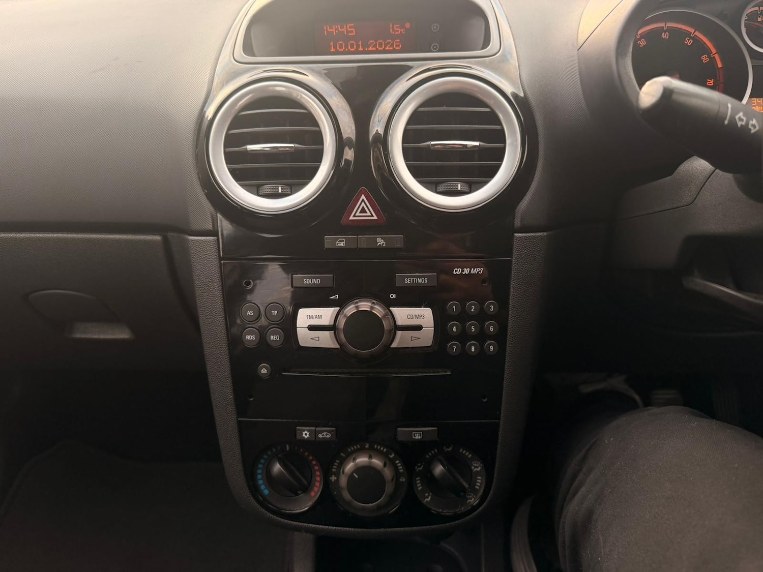 Used Vauxhall Corsa 2008 for sale - 77167344: Photo 14