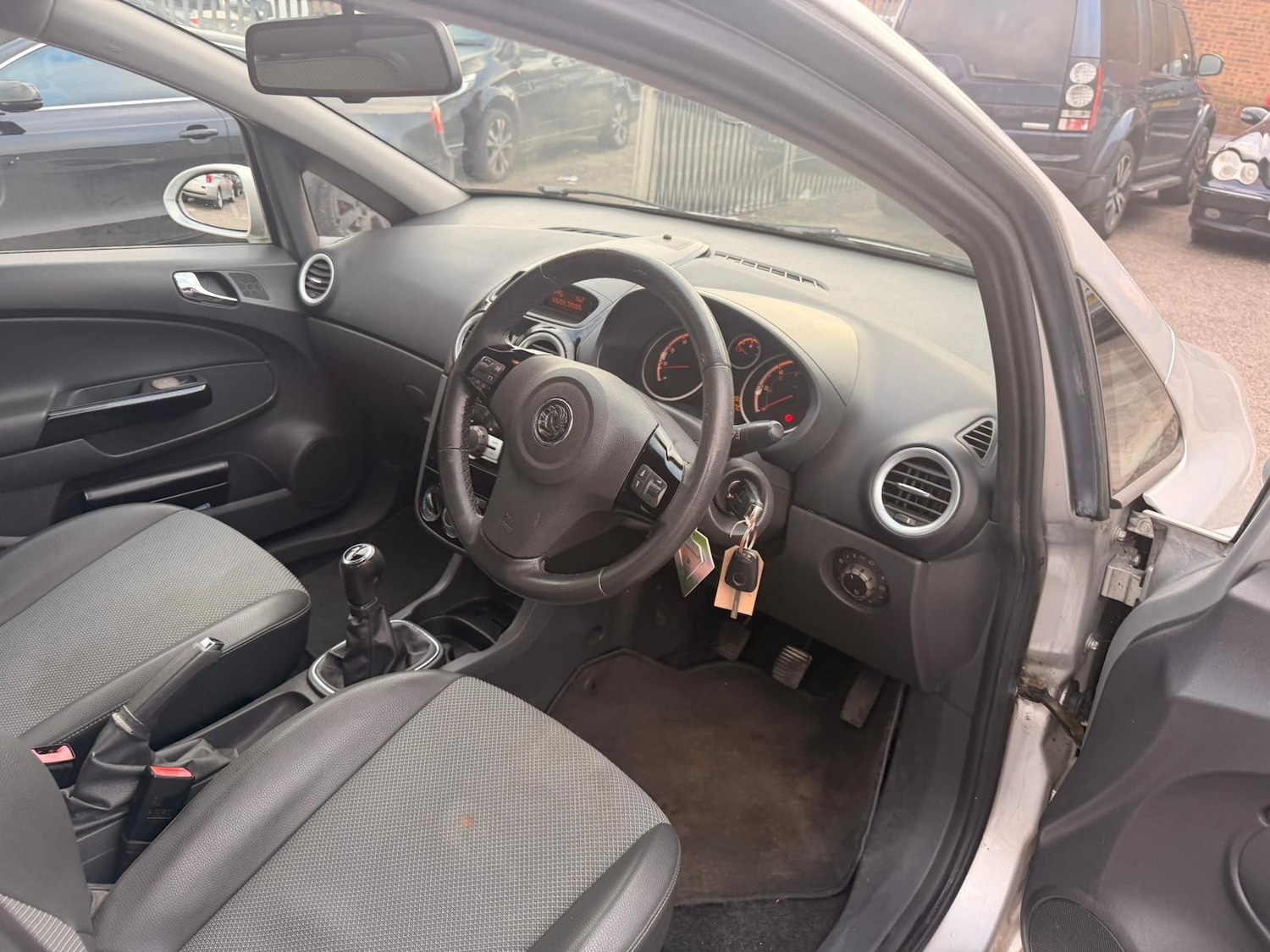 Used Vauxhall Corsa 2008 for sale - 77167344: Photo 9