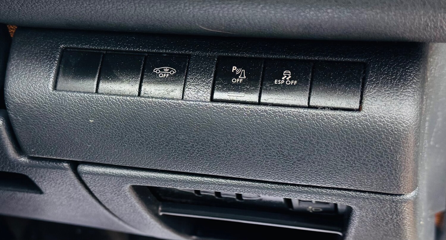 Used Peugeot 3008 2010 for sale - 77648274: Photo 23