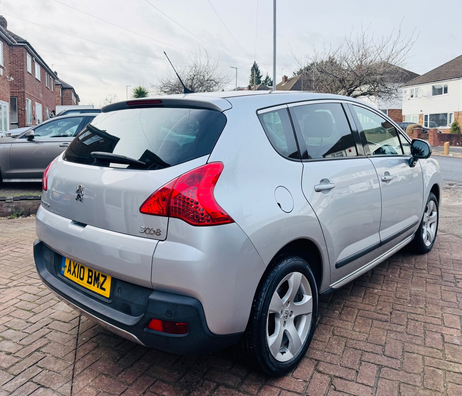 Used Peugeot 3008 2010 for sale - 77648274: Photo 7