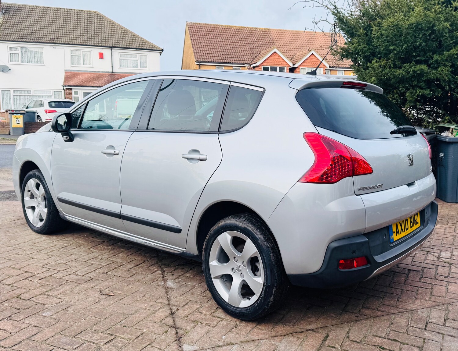 Used Peugeot 3008 2010 for sale - 77648274: Photo 8