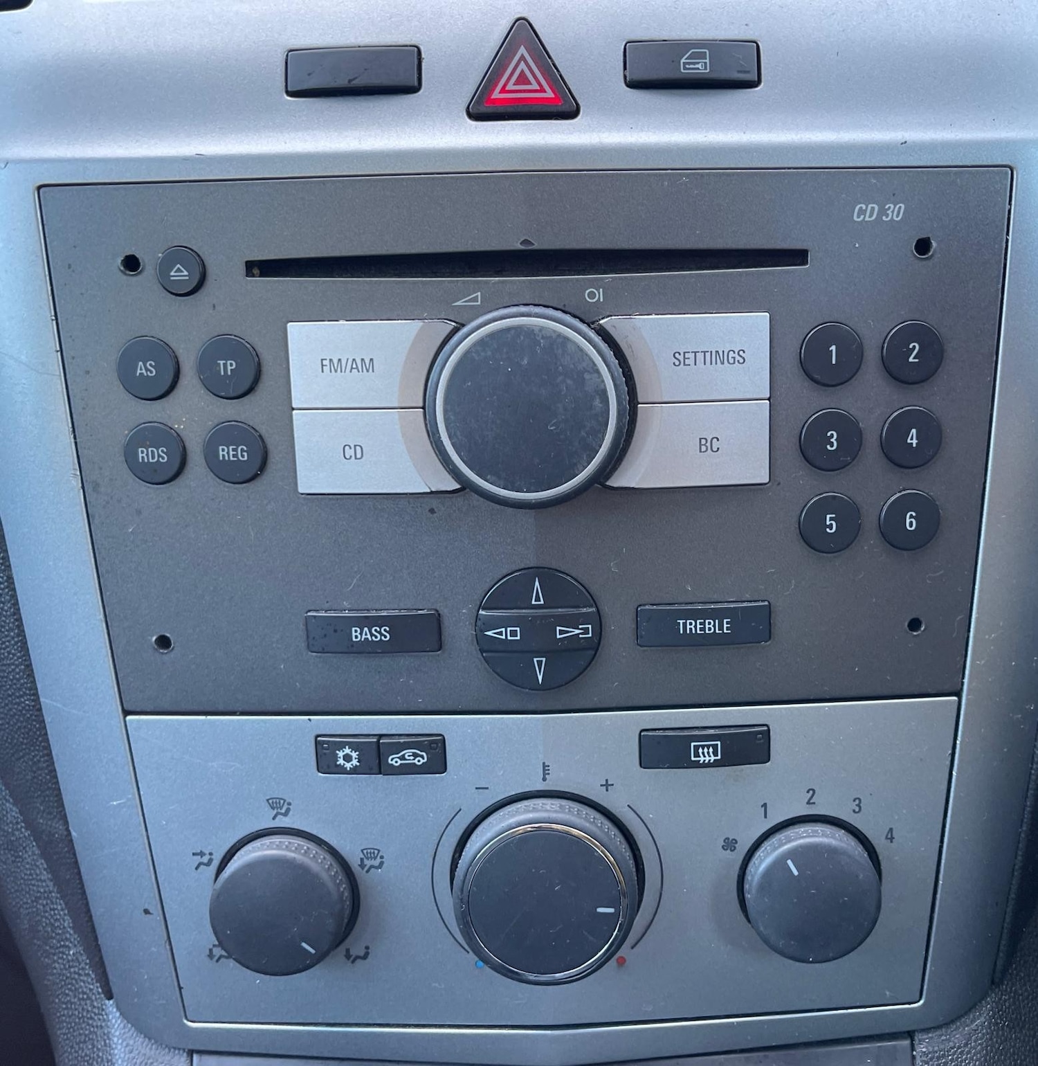 Used Vauxhall Zafira 2009 for sale - 77894020: Photo 12