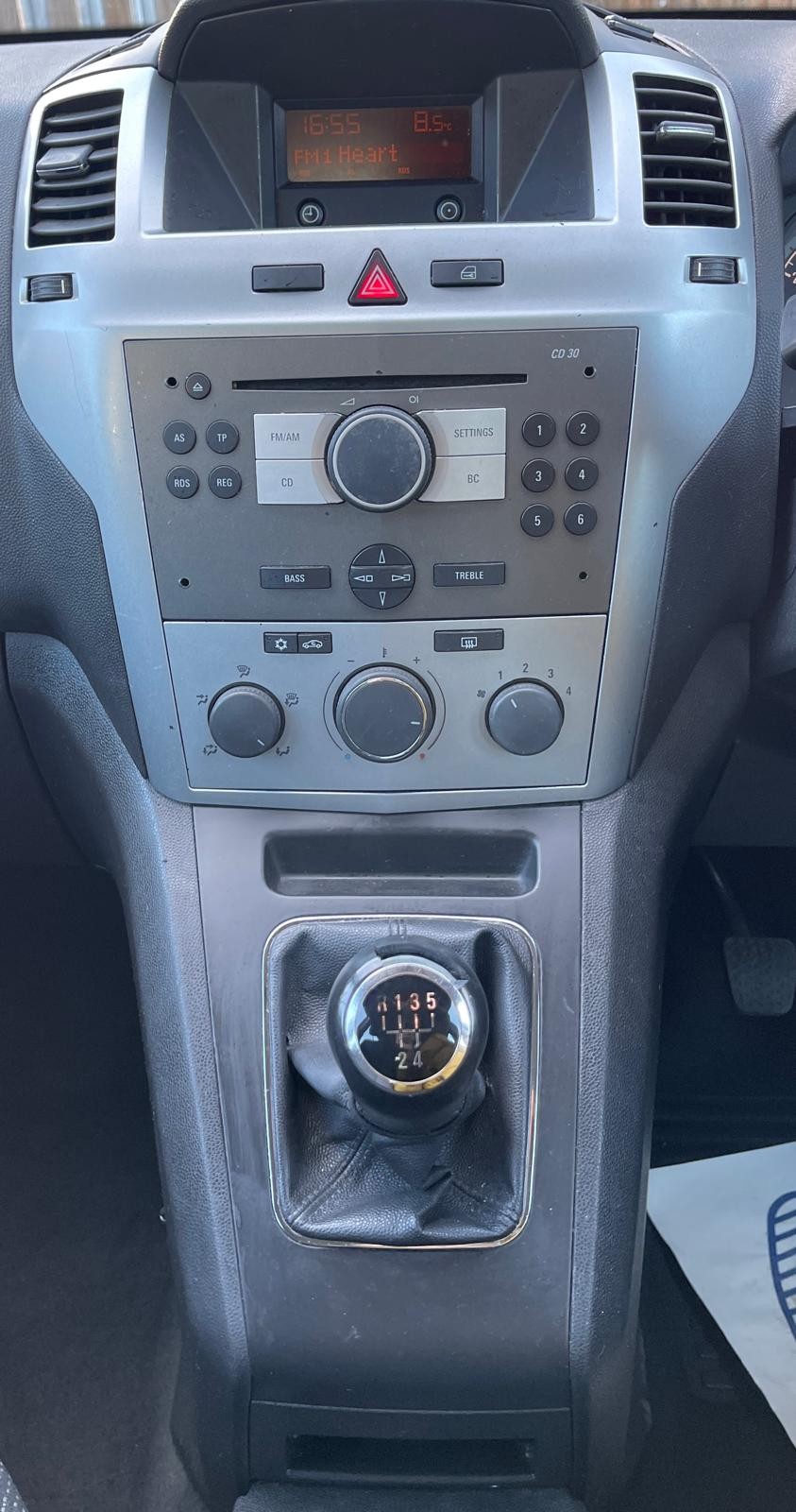 Used Vauxhall Zafira 2009 for sale - 77894020: Photo 18