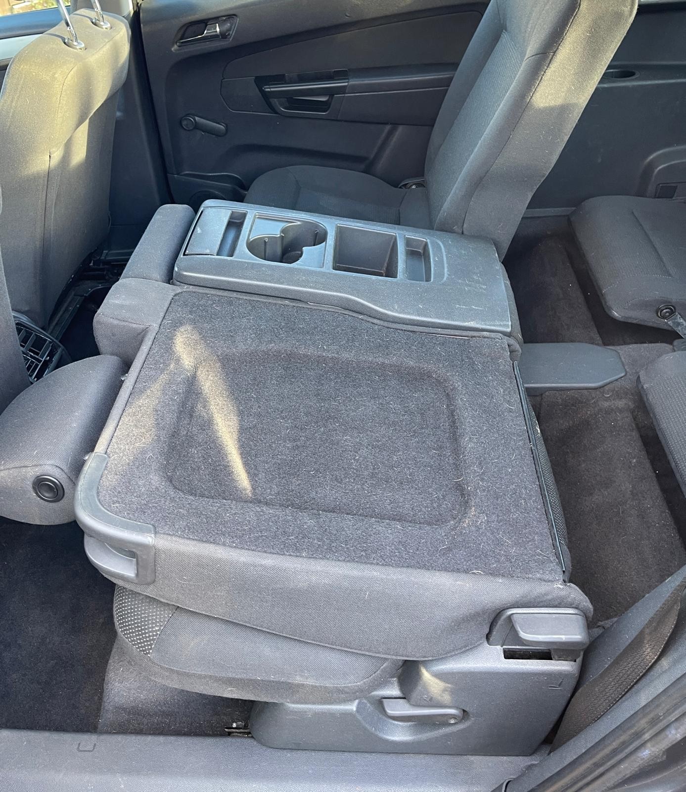 Used Vauxhall Zafira 2009 for sale - 77894020: Photo 23