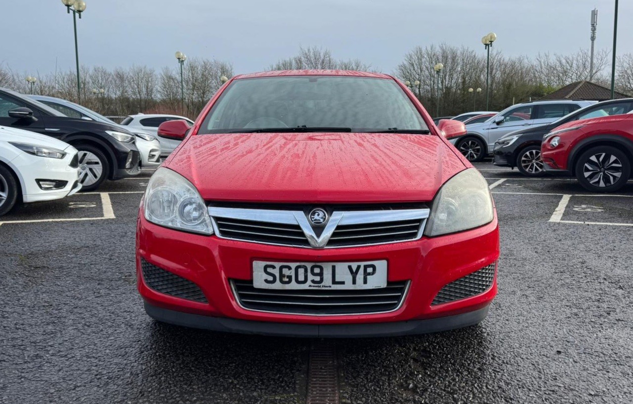 Used Vauxhall Astra 2009 for sale - 77180028: Photo 3