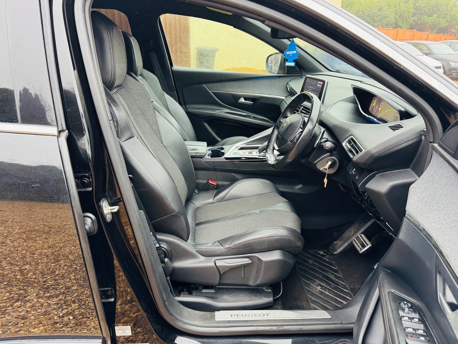 Used Peugeot 3008 2017 for sale - 76972922: Photo 13