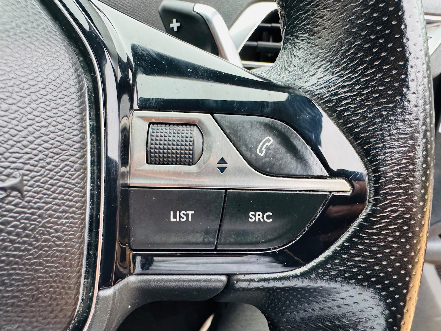 Used Peugeot 3008 2017 for sale - 76972922: Photo 27