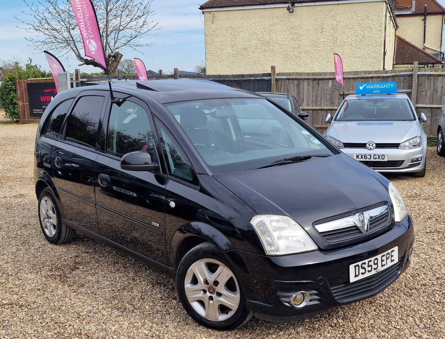 Used Vauxhall Meriva 2010 for sale - 77981437: Photo 2