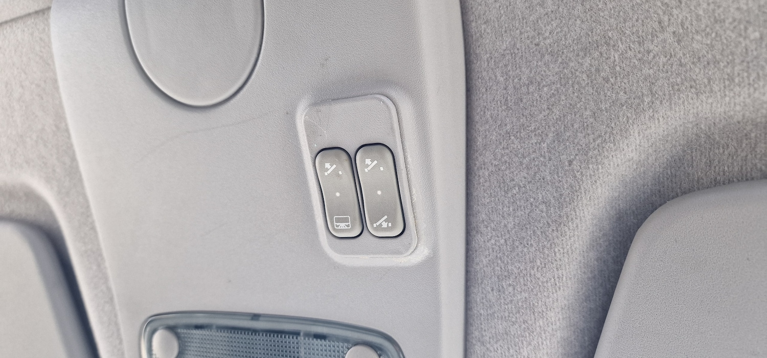 Used Vauxhall Meriva 2010 for sale - 77981437: Photo 26