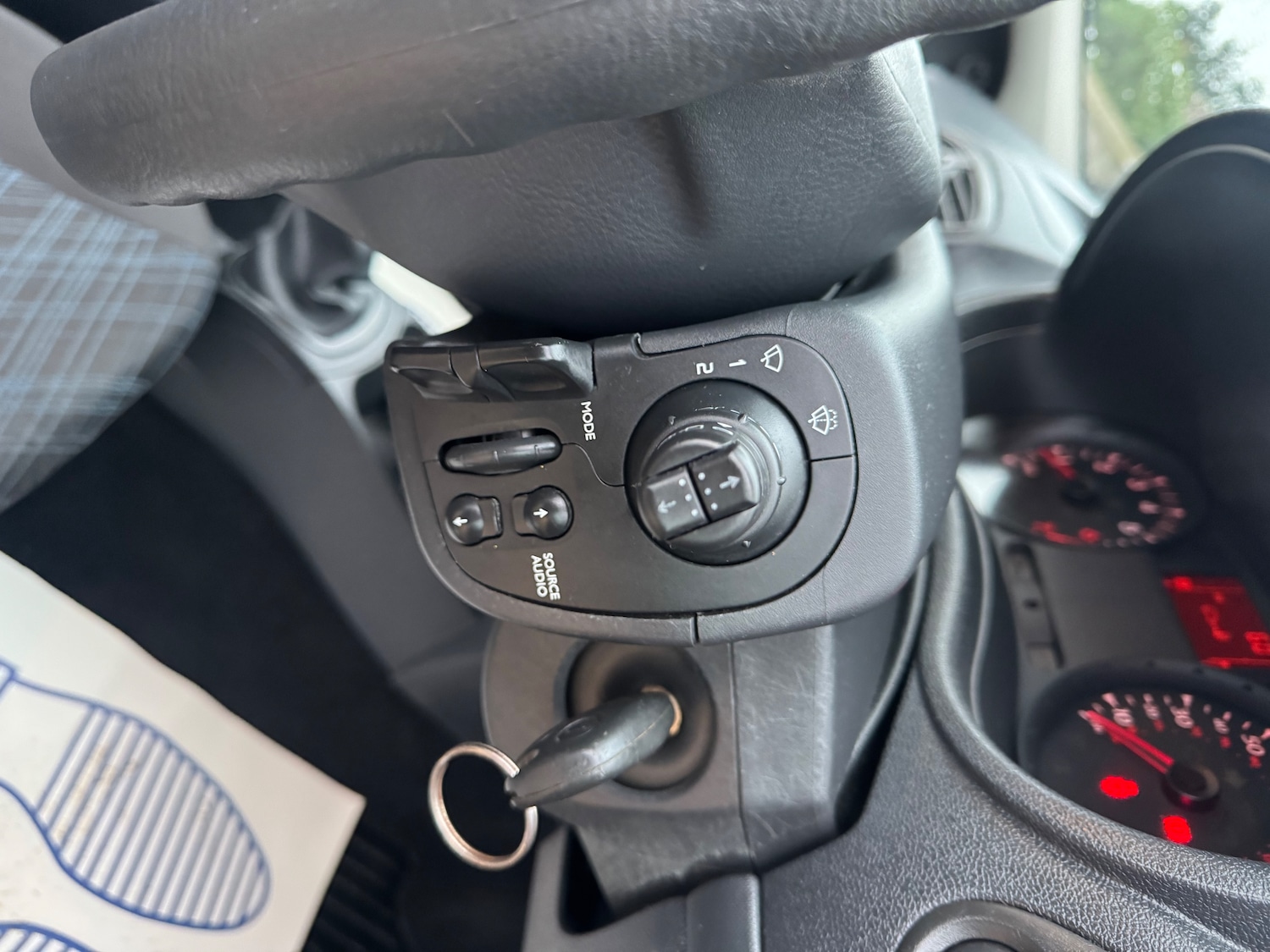 Used Renault Clio 2009 for sale - 77319680: Photo 14