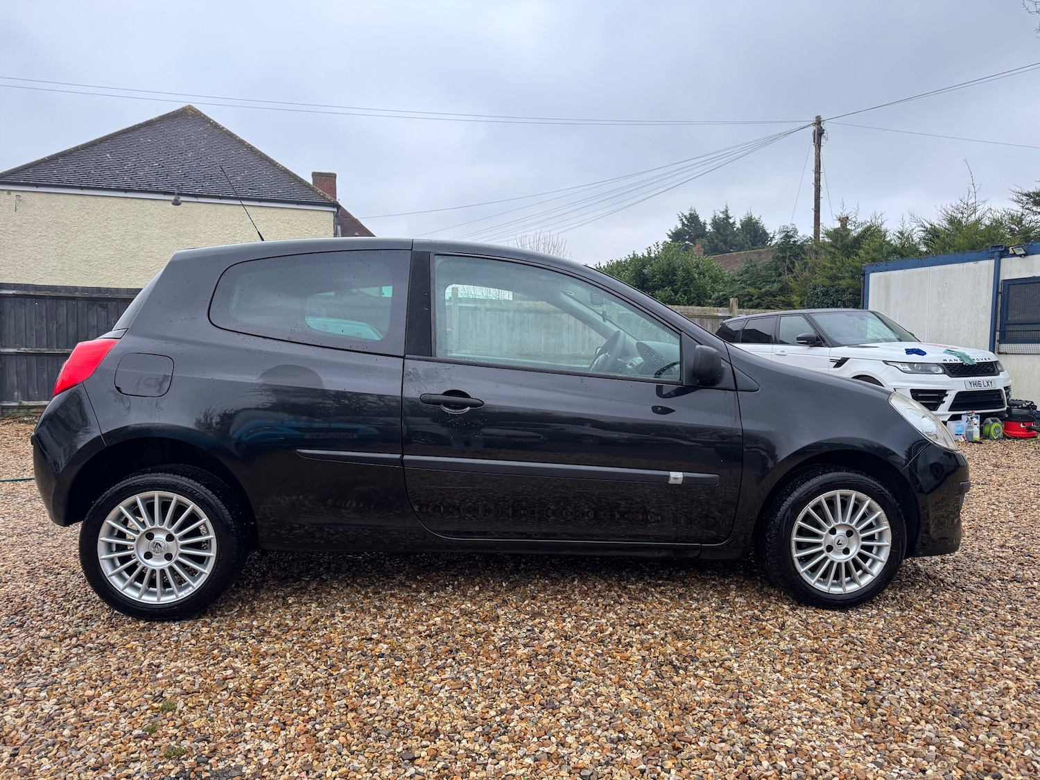 Used Renault Clio 2009 for sale - 77319680: Photo 8