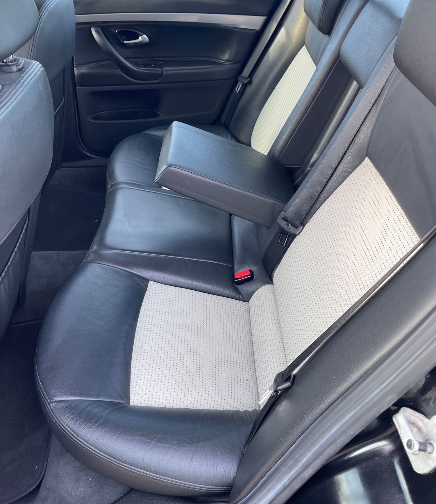 Used Saab 9-3 for sale - 77526296: Photo 24