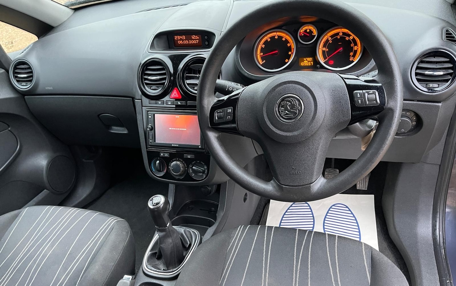 Used Vauxhall Corsa 2007 for sale - 77855845: Photo 10