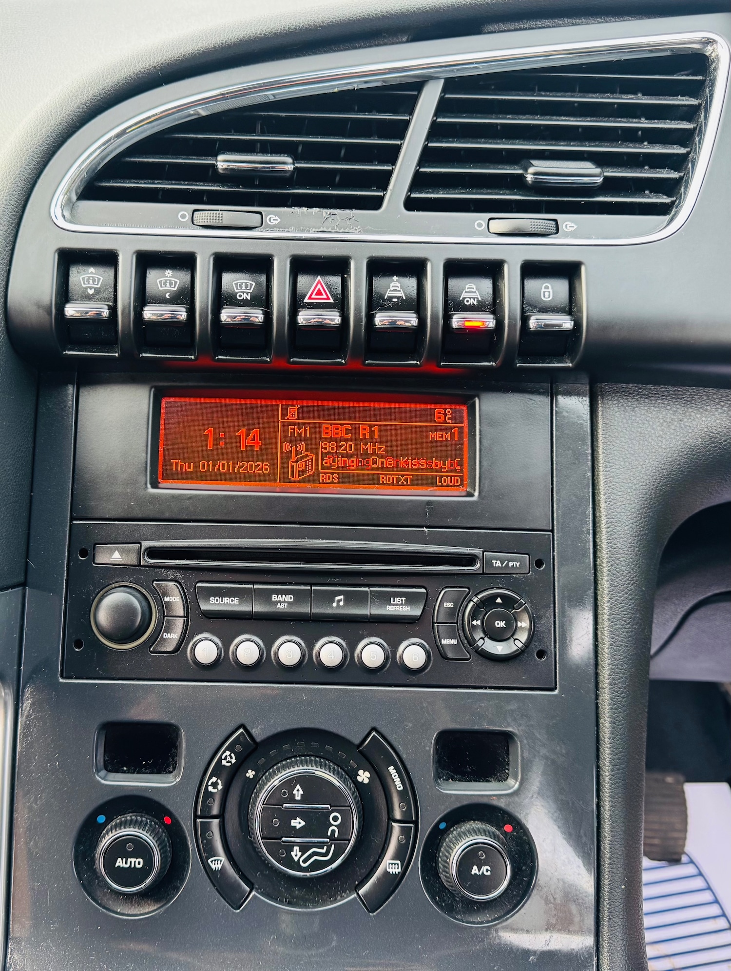 Used Peugeot 3008 2010 for sale - 77084142: Photo 18