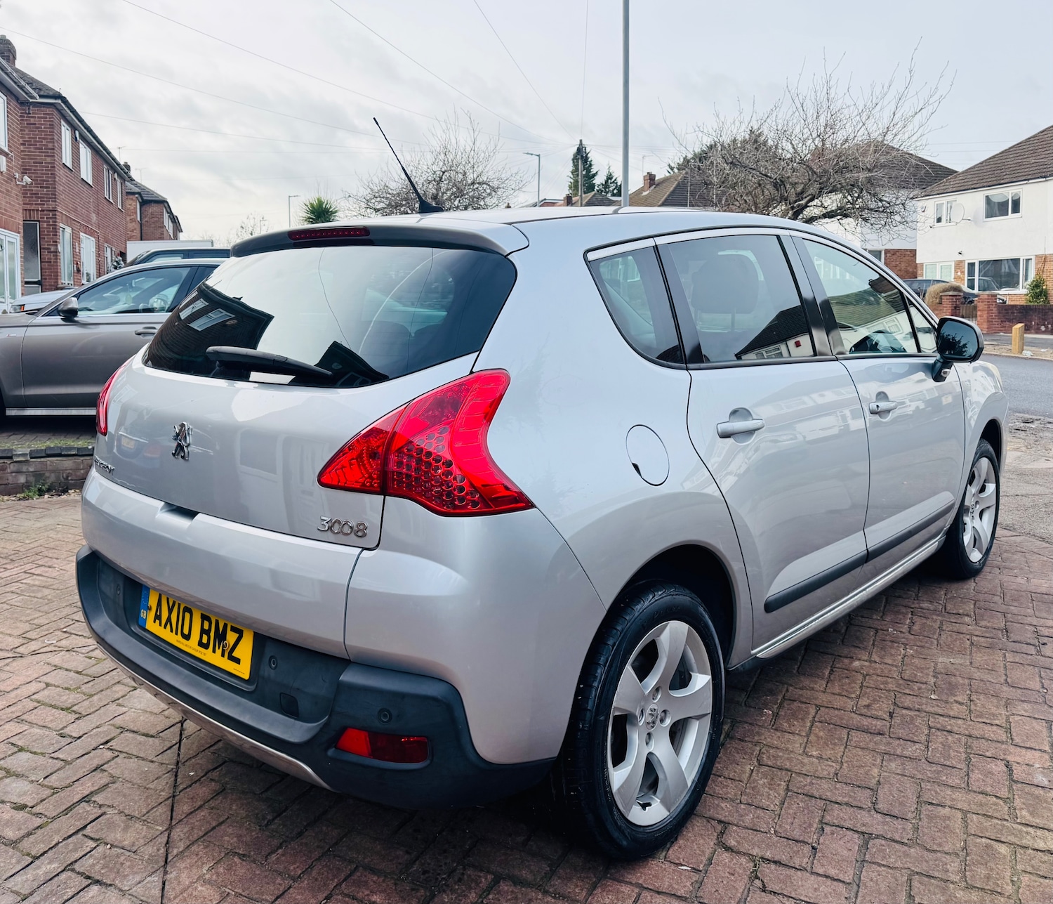 Used Peugeot 3008 2010 for sale - 77084142: Photo 7