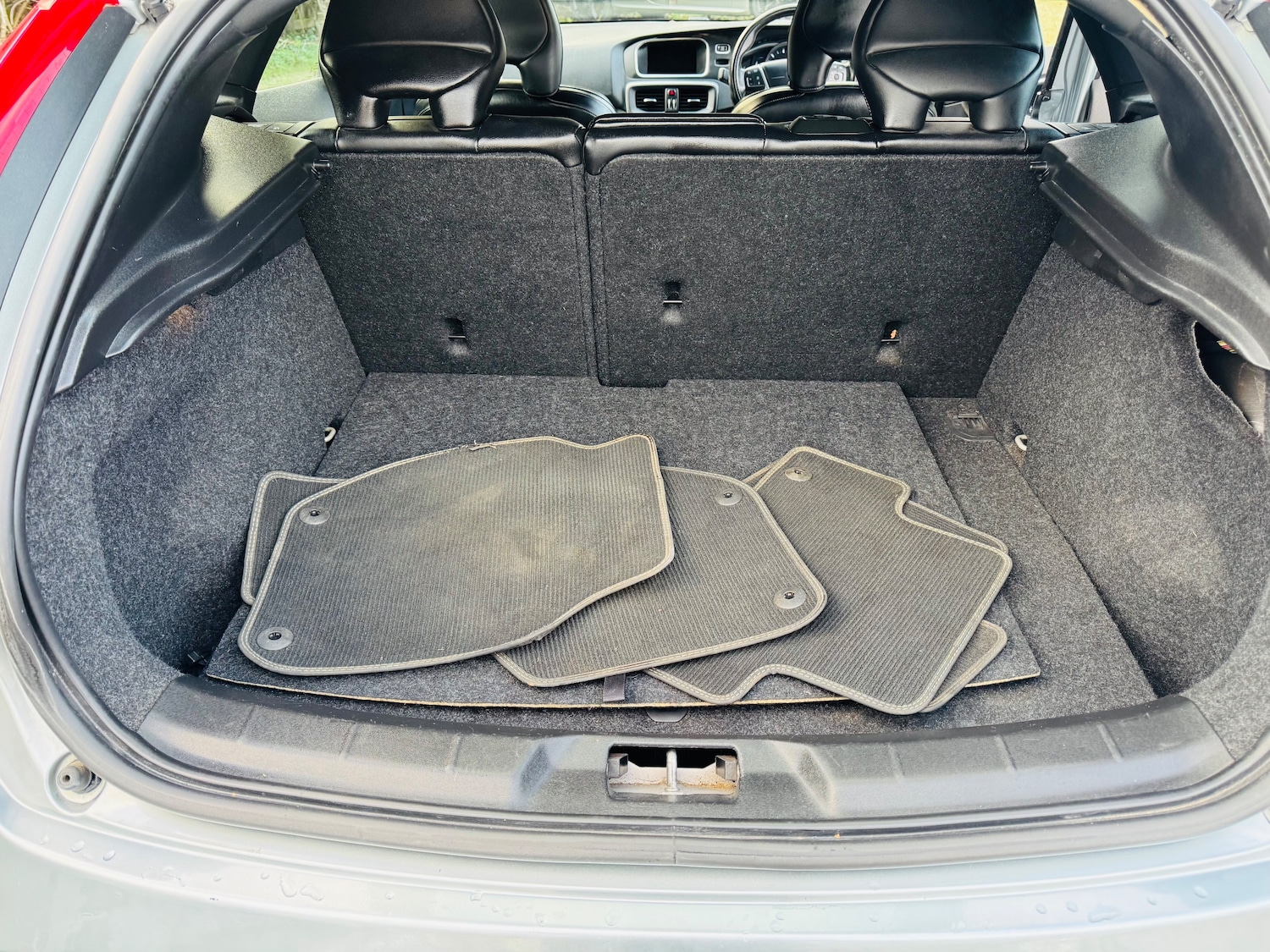 Used Volvo V40 2015 for sale - 77820071: Photo 10