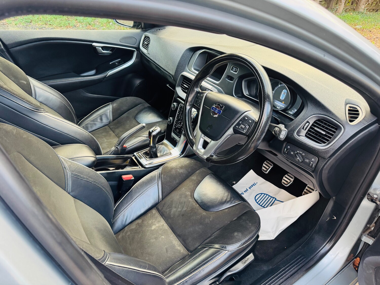 Used Volvo V40 2015 for sale - 77820071: Photo 14