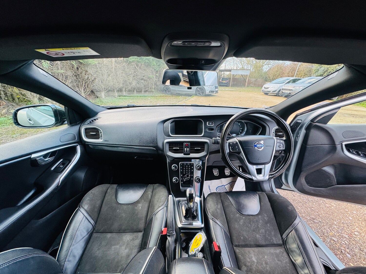 Used Volvo V40 2015 for sale - 77820071: Photo 21