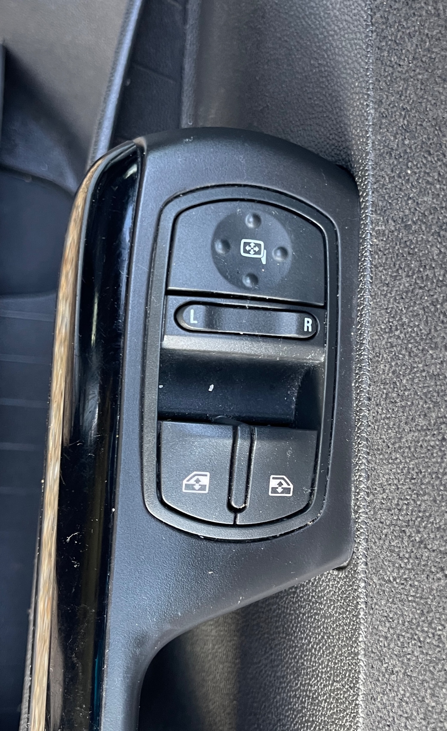 Used Vauxhall Corsa for sale - 77526299: Photo 21