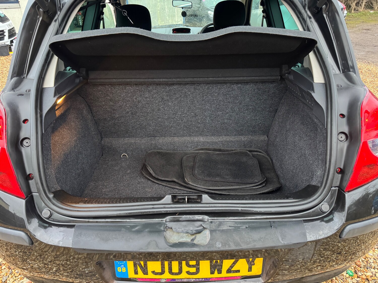 Used Renault Clio 2009 for sale - 77648284: Photo 27