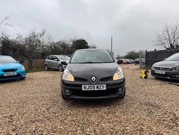 Used Renault Clio 2009 for sale - 77648284: Photo