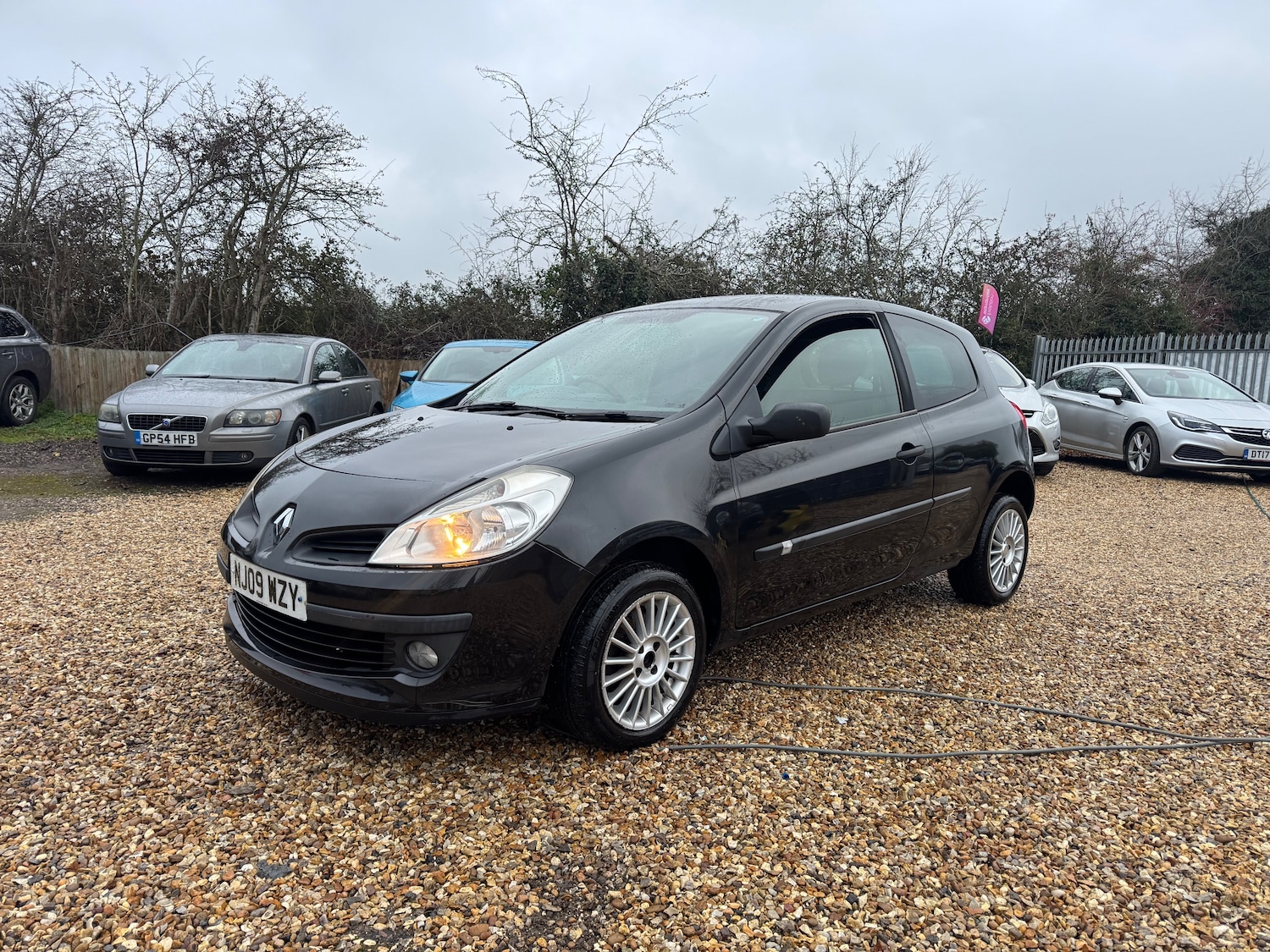 Used Renault Clio 2009 for sale - 77648284: Photo 3