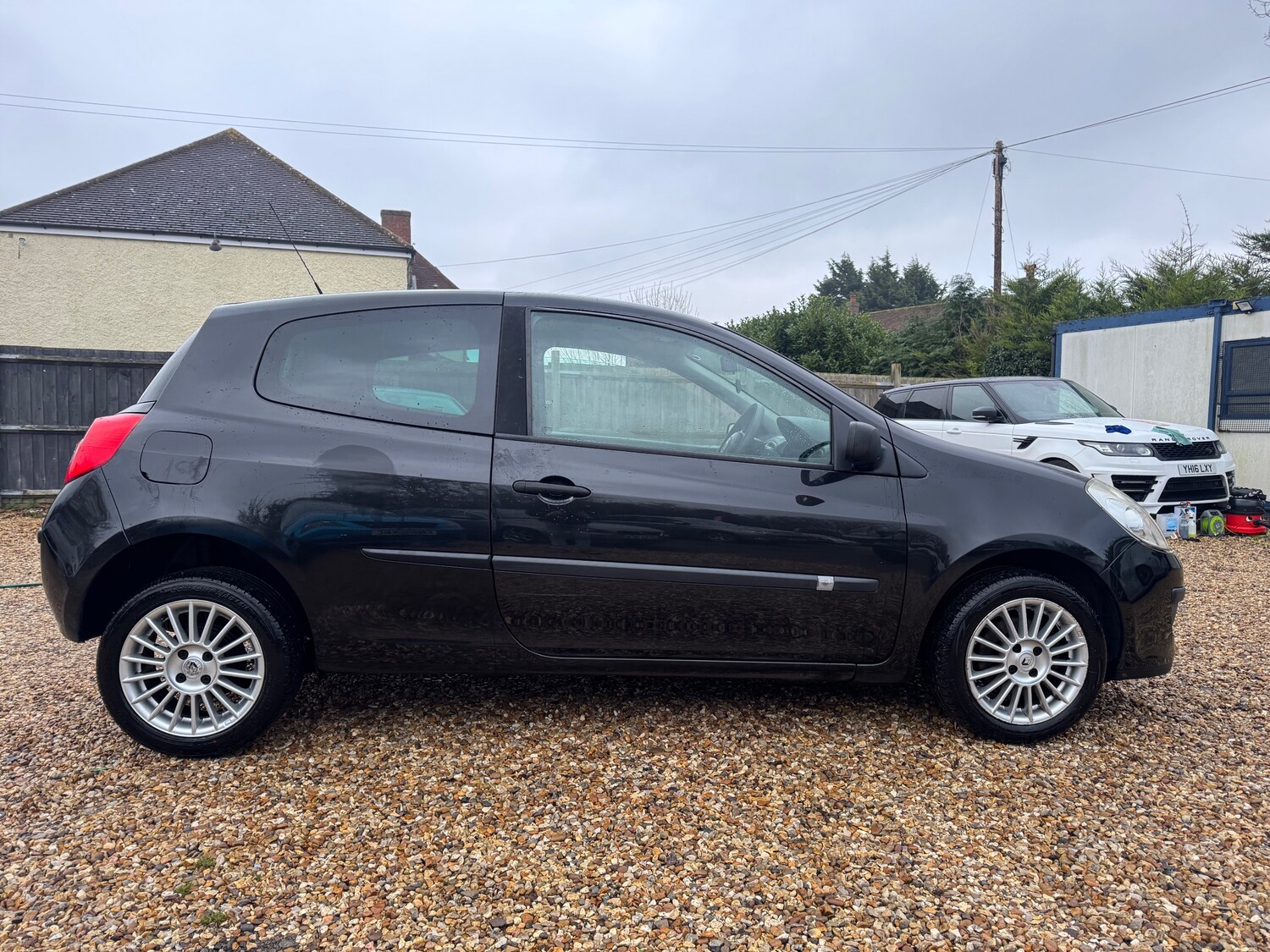 Used Renault Clio 2009 for sale - 77648284: Photo 8