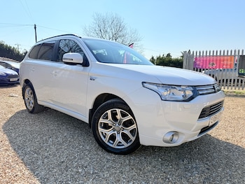 Used Mitsubishi Outlander 2014 for sale - 77942205: Photo