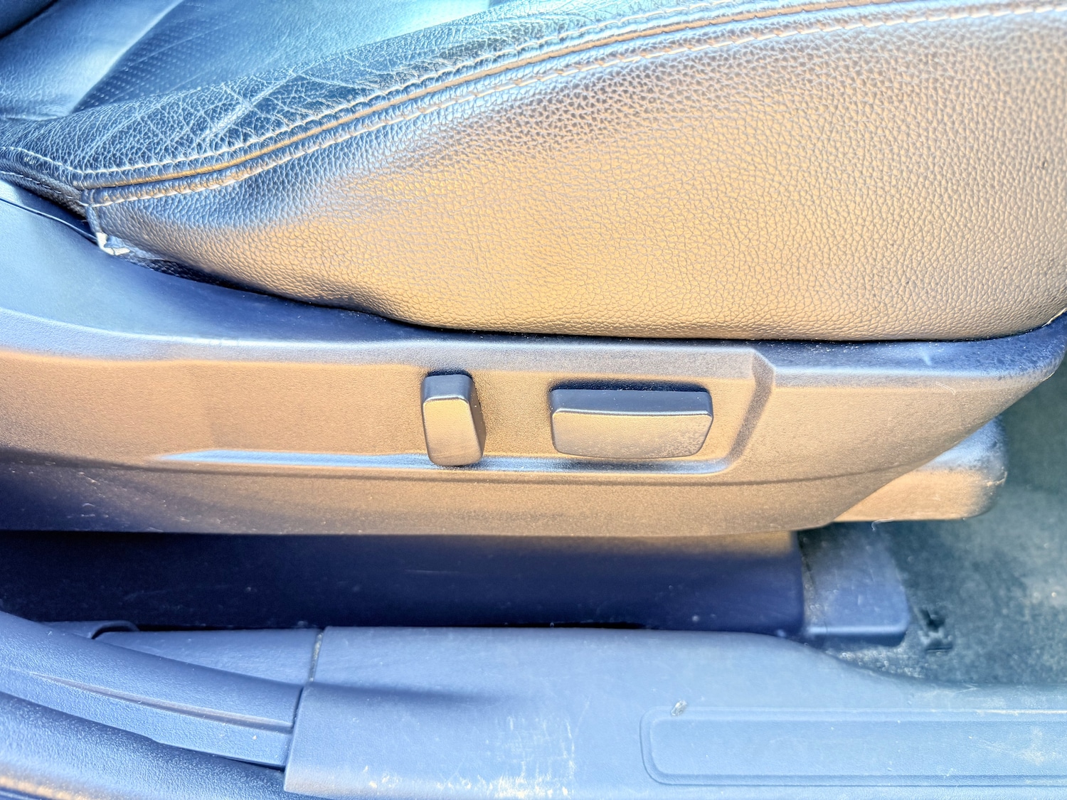 Used Mitsubishi Outlander 2014 for sale - 77942205: Photo 20