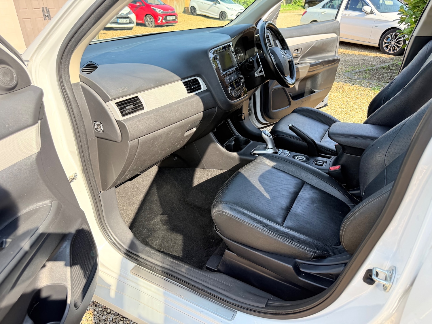 Used Mitsubishi Outlander 2014 for sale - 77942205: Photo 27