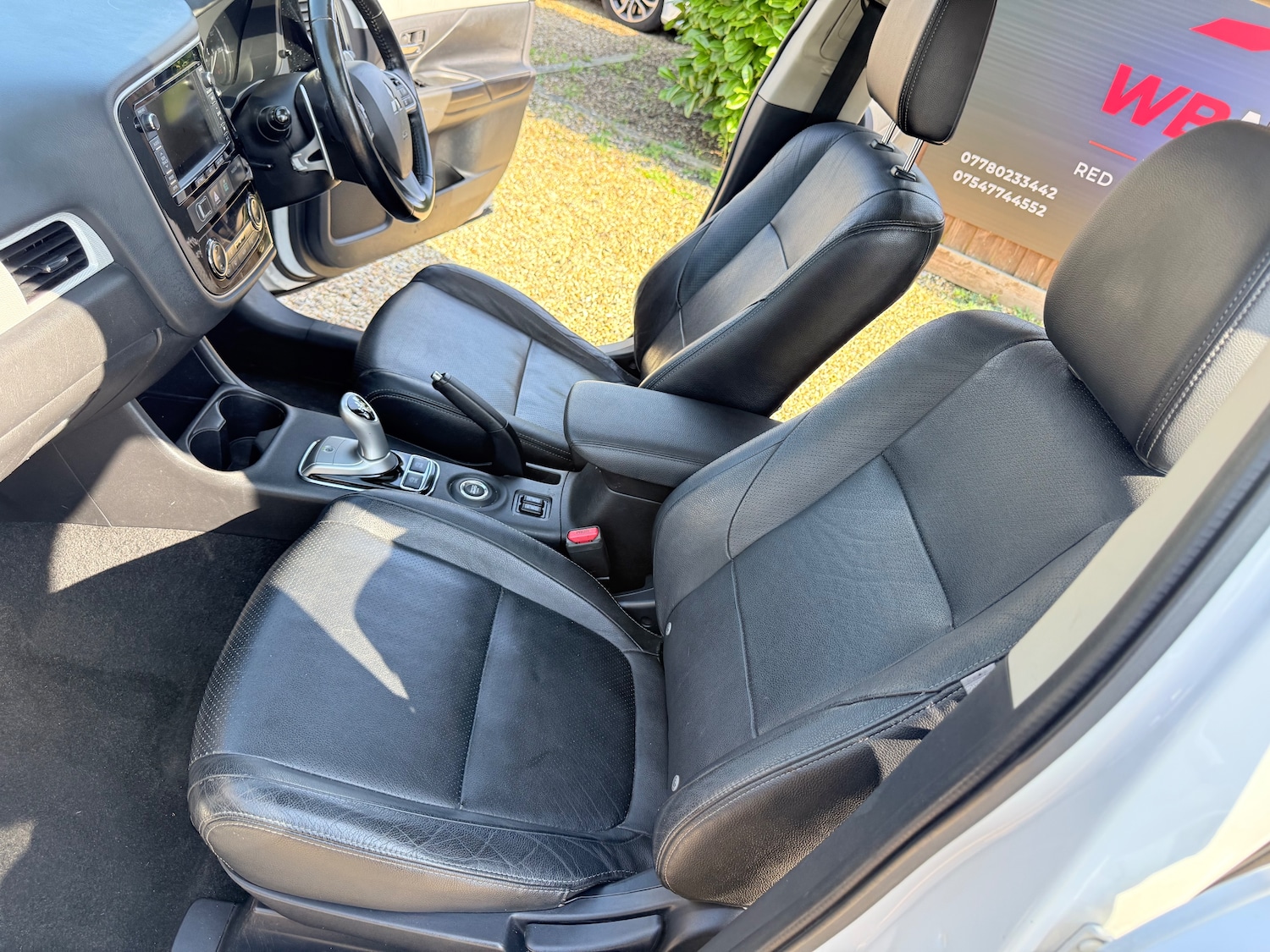 Used Mitsubishi Outlander 2014 for sale - 77942205: Photo 28