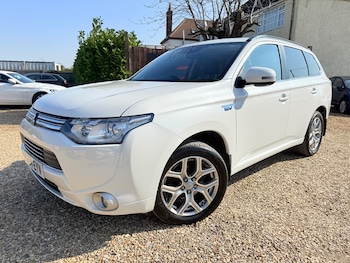 Used Mitsubishi Outlander 2014 for sale - 77942205: Photo