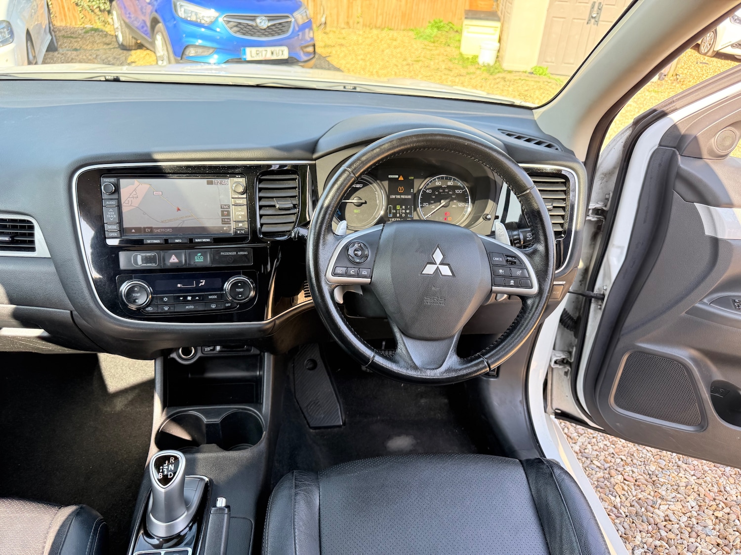 Used Mitsubishi Outlander 2014 for sale - 77942205: Photo 32