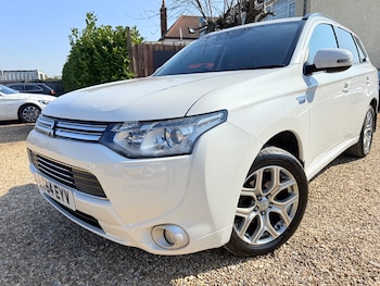 Used Mitsubishi Outlander 2014 for sale - 77942205: Photo