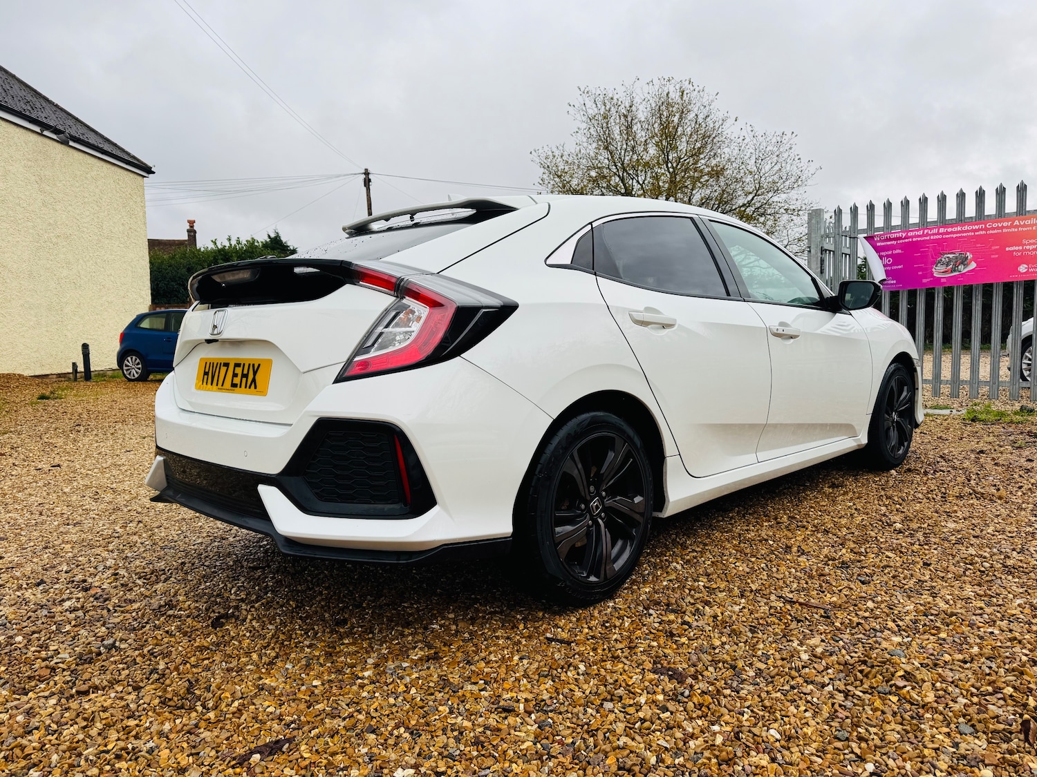 Used Honda Civic 2017 for sale - 76972960: Photo 13