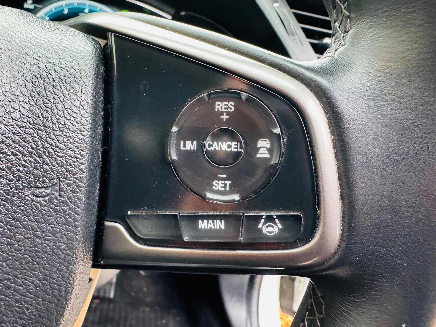 Used Honda Civic 2017 for sale - 76972960: Photo 21