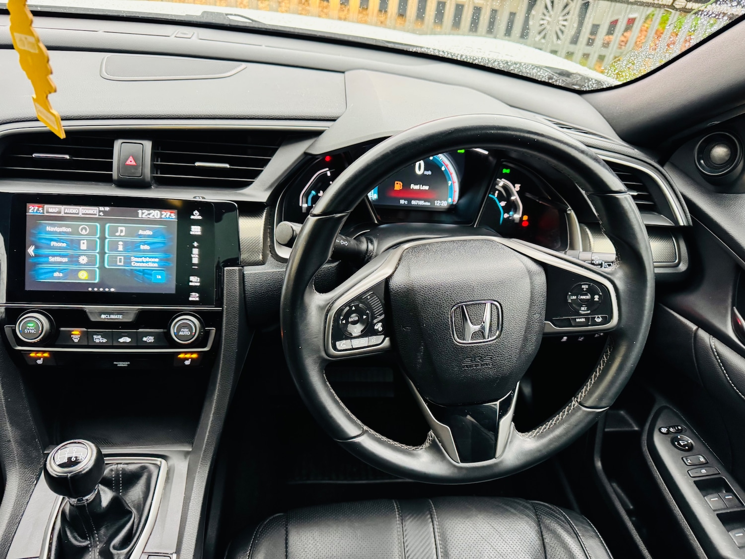 Used Honda Civic 2017 for sale - 76972960: Photo 30