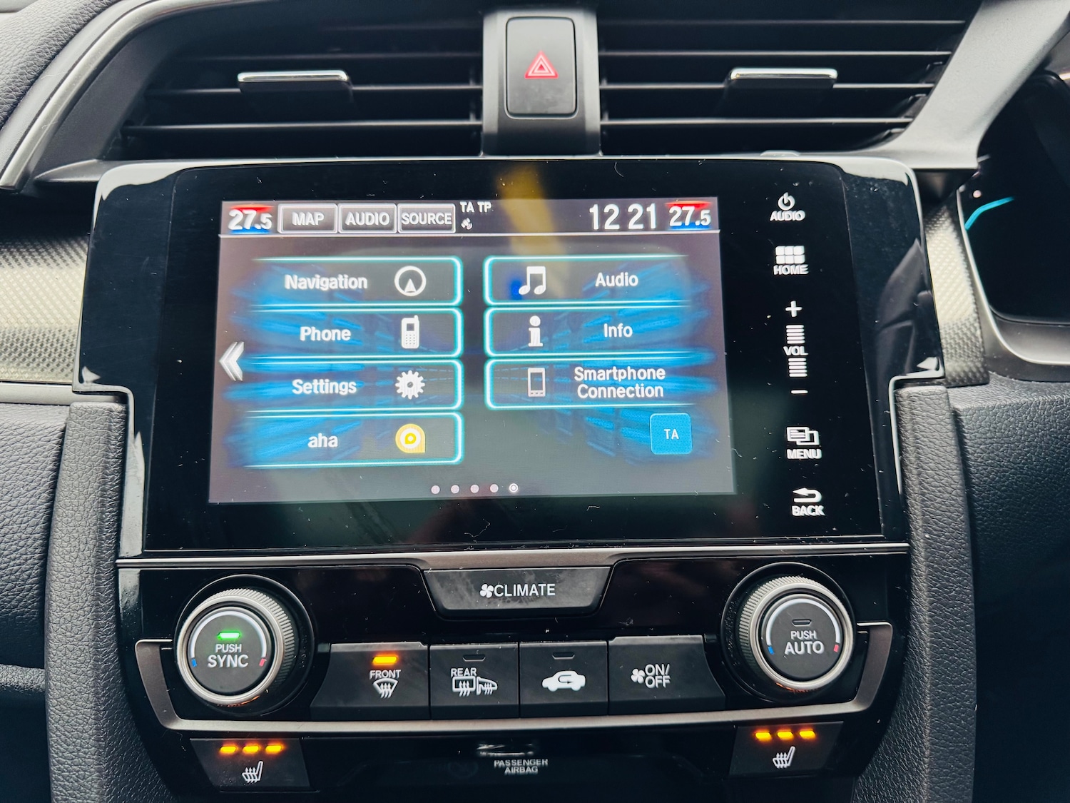 Used Honda Civic 2017 for sale - 76972960: Photo 31