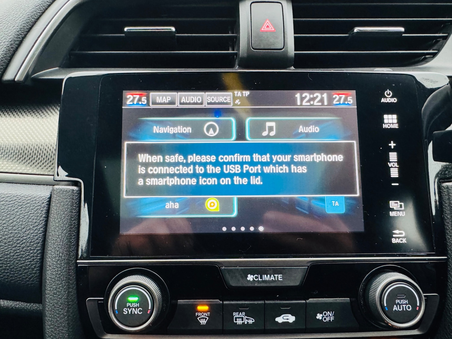 Used Honda Civic 2017 for sale - 76972960: Photo 32