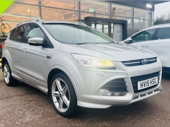 Used Ford Kuga 2015 for sale - 77205811: Photo