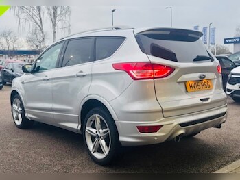 Used Ford Kuga 2015 for sale - 77205811: Photo