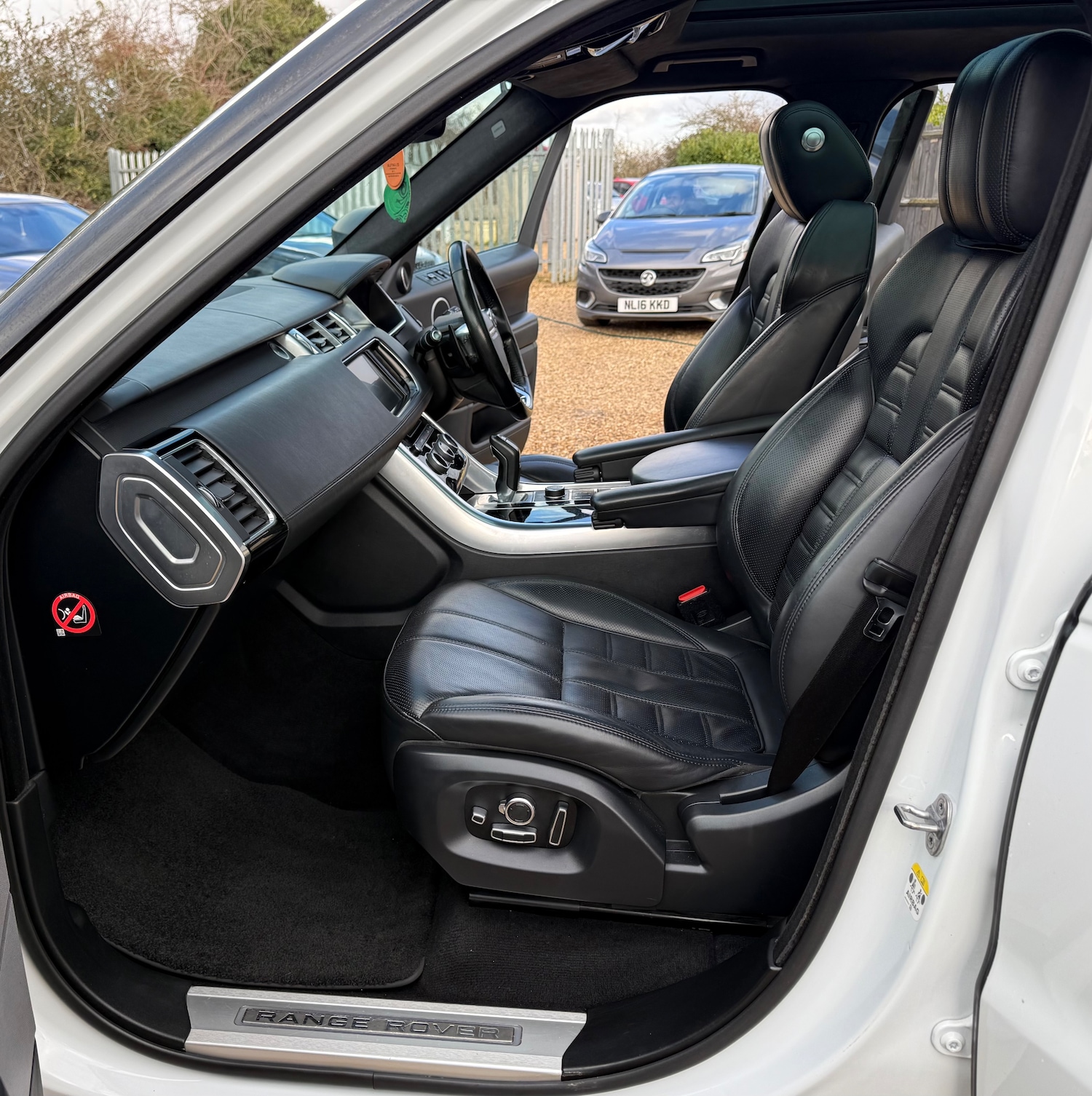 Used Land Rover Range Rover Sport 2016 for sale - 77648273: Photo 23