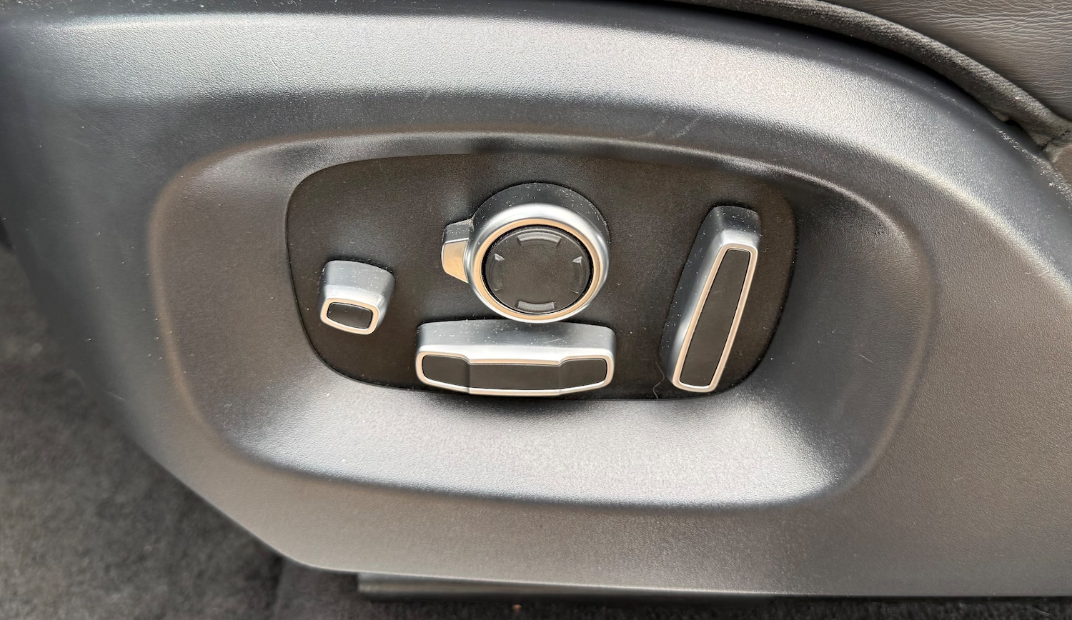 Used Land Rover Range Rover Sport 2016 for sale - 77648273: Photo 41