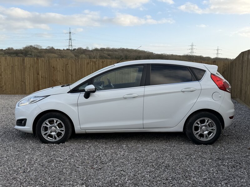 Used Ford Fiesta 2013 for sale - 78091392: Photo 8