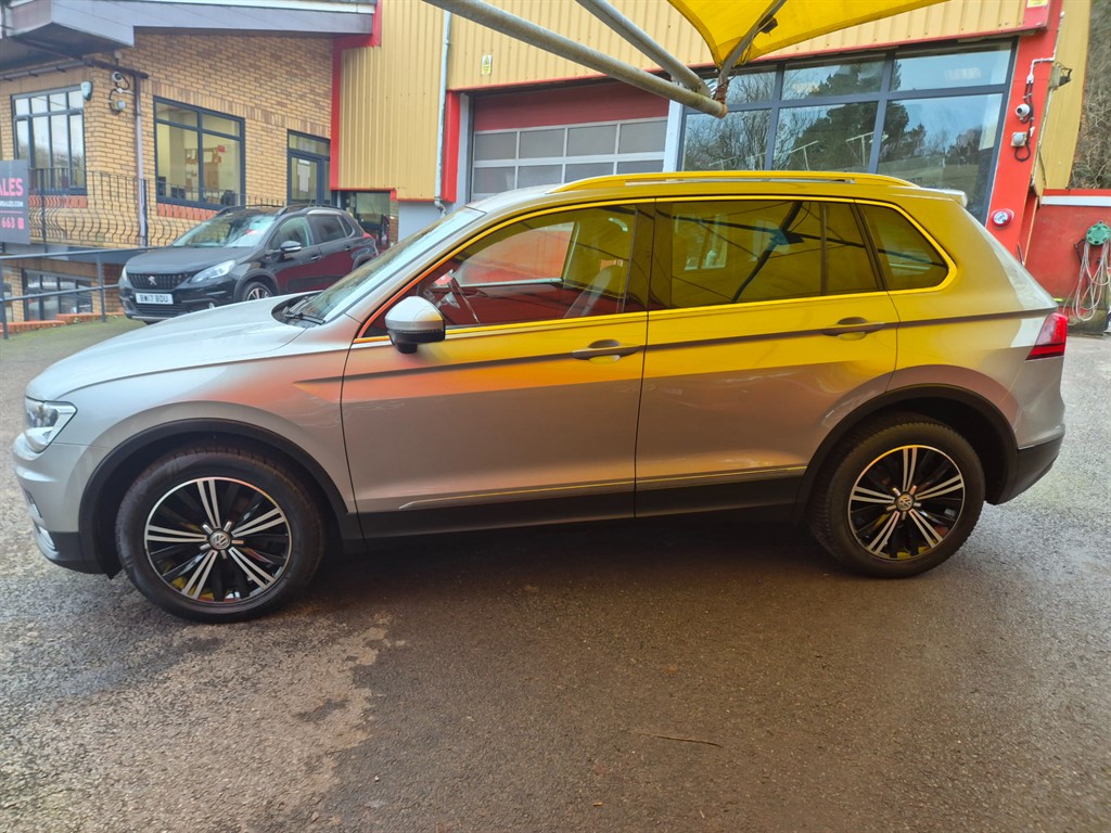 Used Volkswagen Tiguan 2016 for sale - 77367333: Photo 4