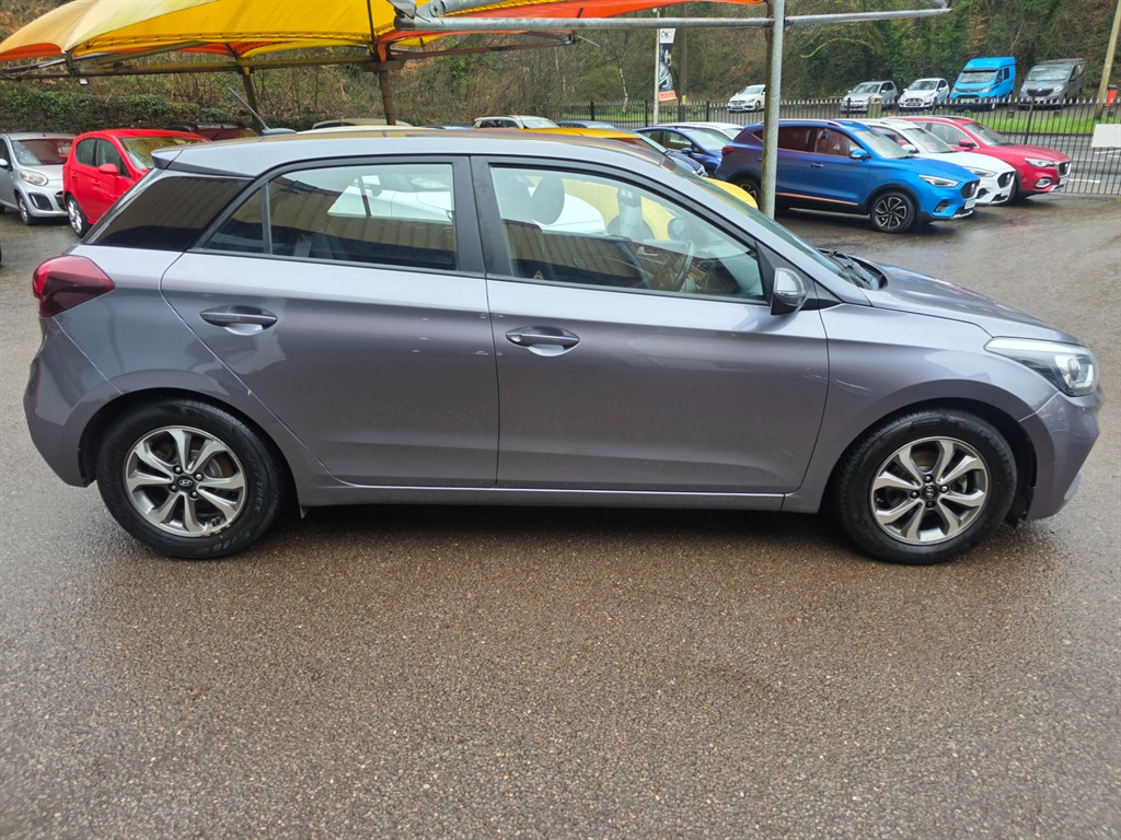 Used Hyundai i20 2019 for sale - 78042391: Photo 4