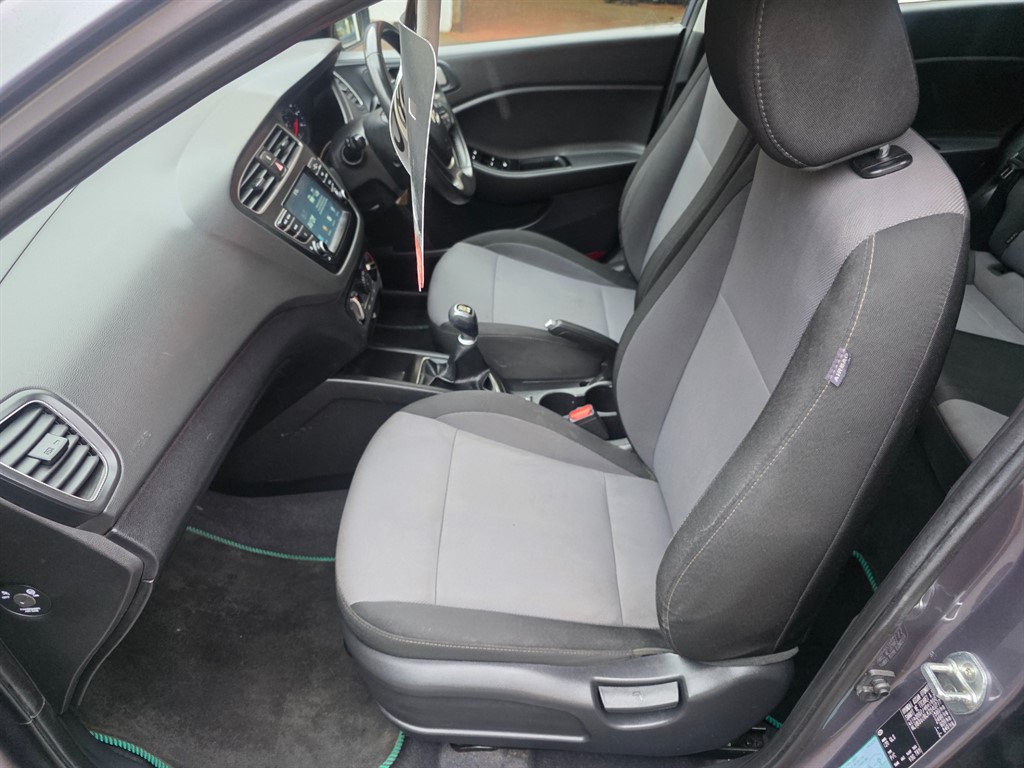 Used Hyundai i20 2019 for sale - 78042391: Photo 9